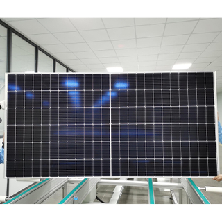 استخدام المنزل في الهواء الطلق 400W 450W 600W وحدات الطاقة الشمسية الكهروضوئية لـ OFF GRID Solar Systems Solar Light Solar Panel