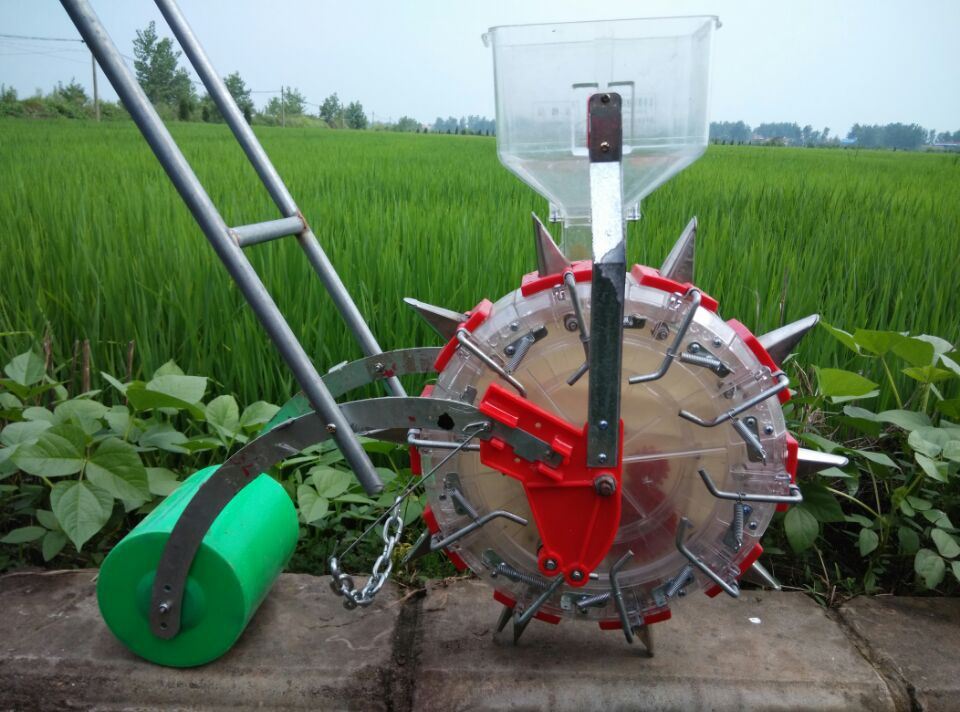 زارع بذرة الذرة شبه السميس Semoir Maï S Engrais Agricultural Machine Vegetable Push Pusher و Transplanters