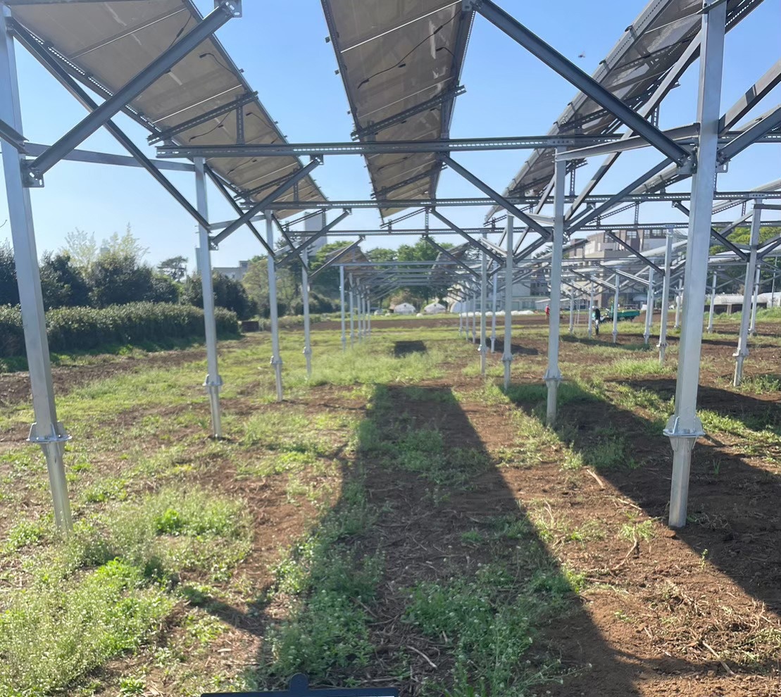 نظام تتبع الطاقة الشمسية الجديرة بالبيئة مع نظام تتبع المشغل الكهروضوئي الخطي أقواس الطاقة الشمسية