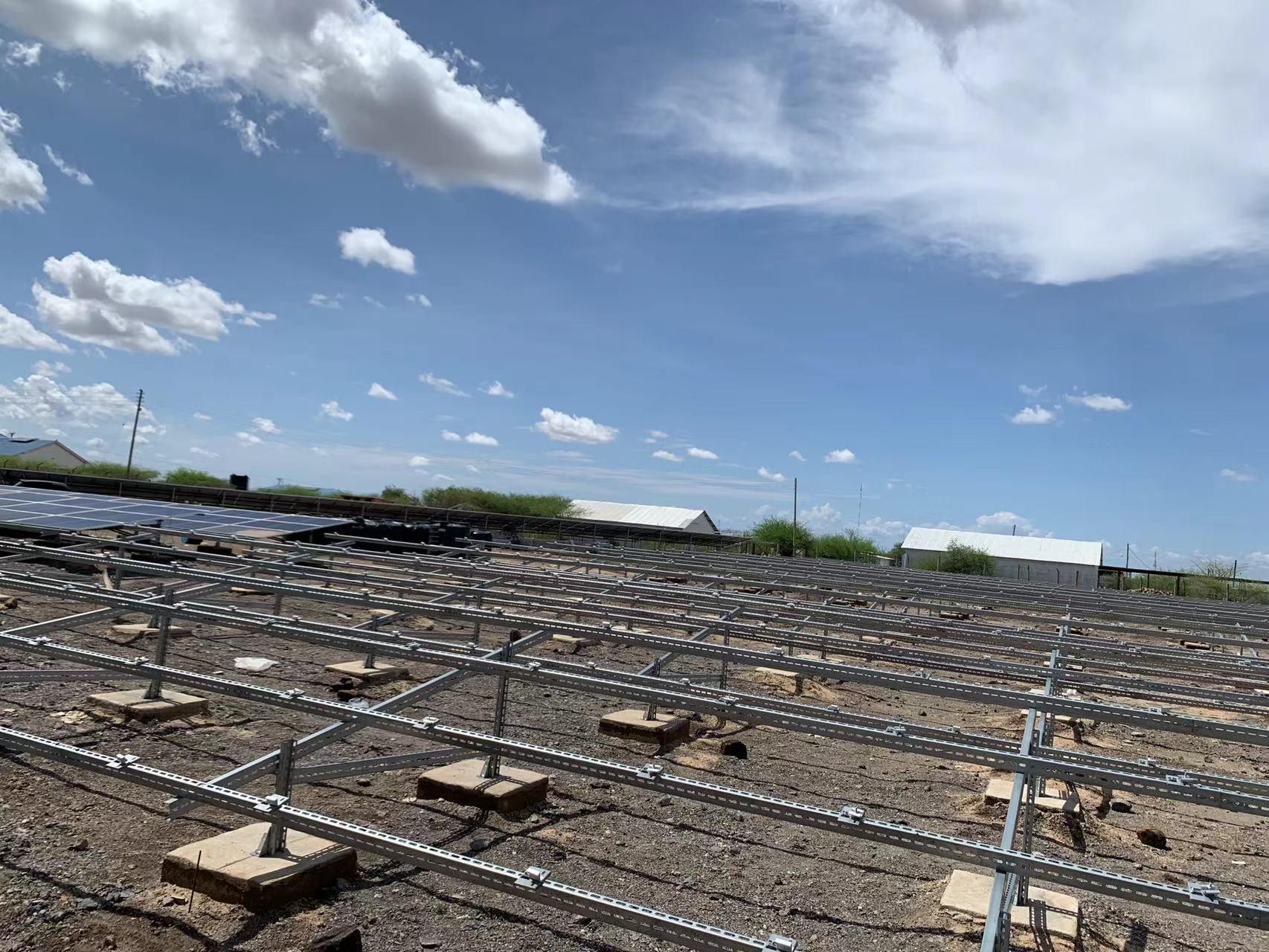 مخصص قابلة للتعديل الميل PV رف