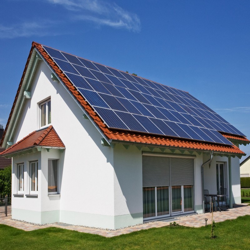 الشركة المصنعة للوحة الشمسية 500W 600W 700W نظام التثبيت الكهروضوئي الذكي تصنيع الطاقة الشمسية