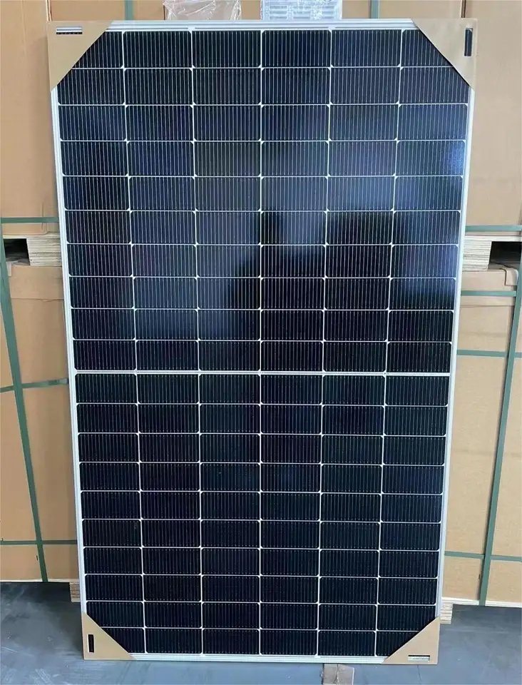الوحدات الشمسية 540W 545W 550W 555W 560W Mono Solar Plates 550 واط مخزون الطاقة الشمسية واللوحات الكهروضوئية المنتجات الشمسية