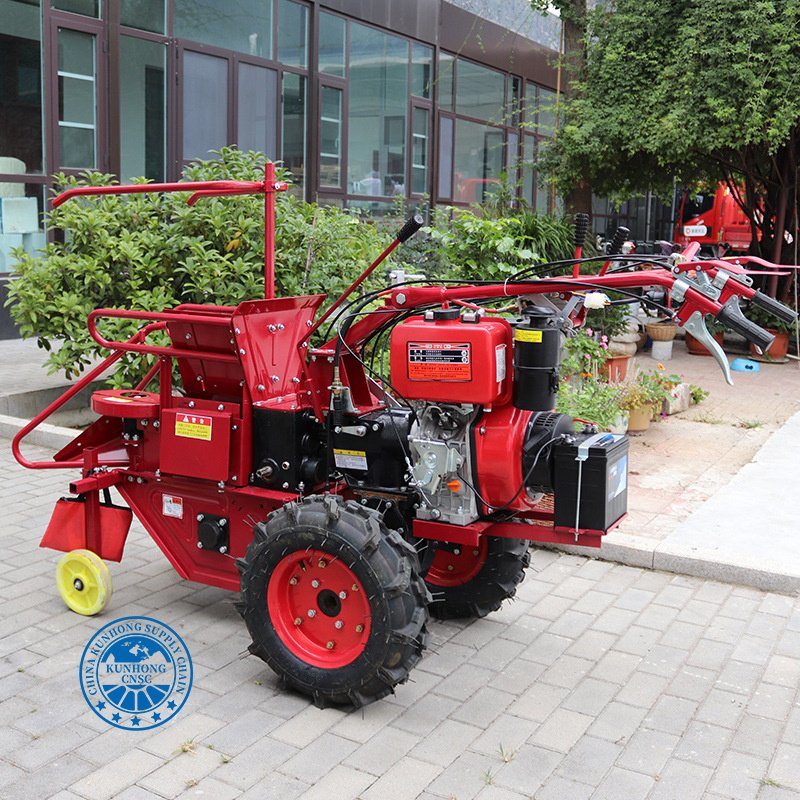 تصميم جديد للبيع الساخن Mini Maize Harvester Small Maize Harvesting